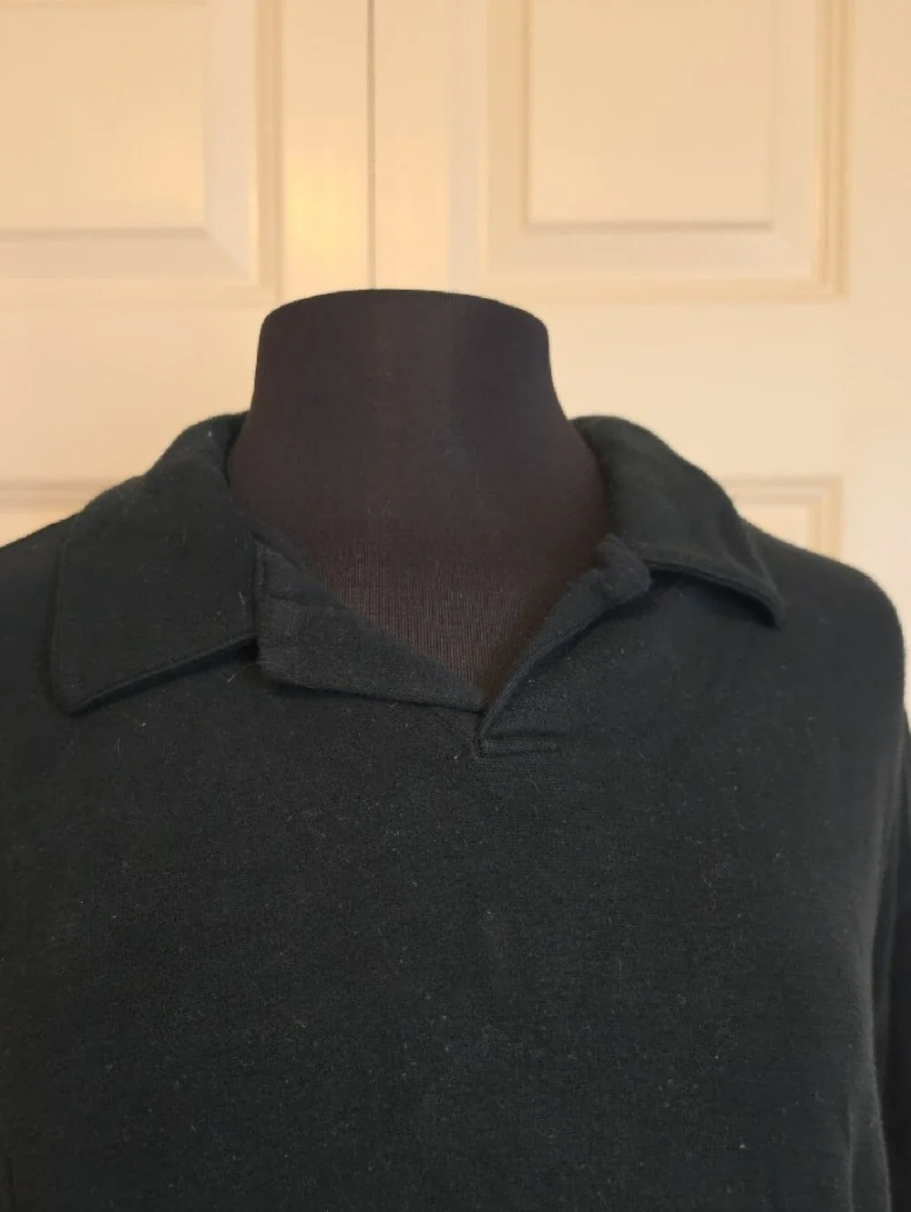 Banana Republic simple black